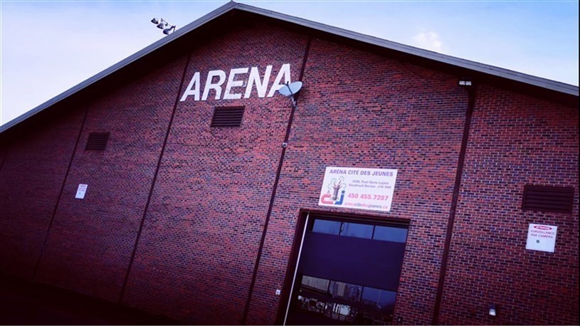 Cité-des-Jeunes Arena: hydration without non-refillable bottles