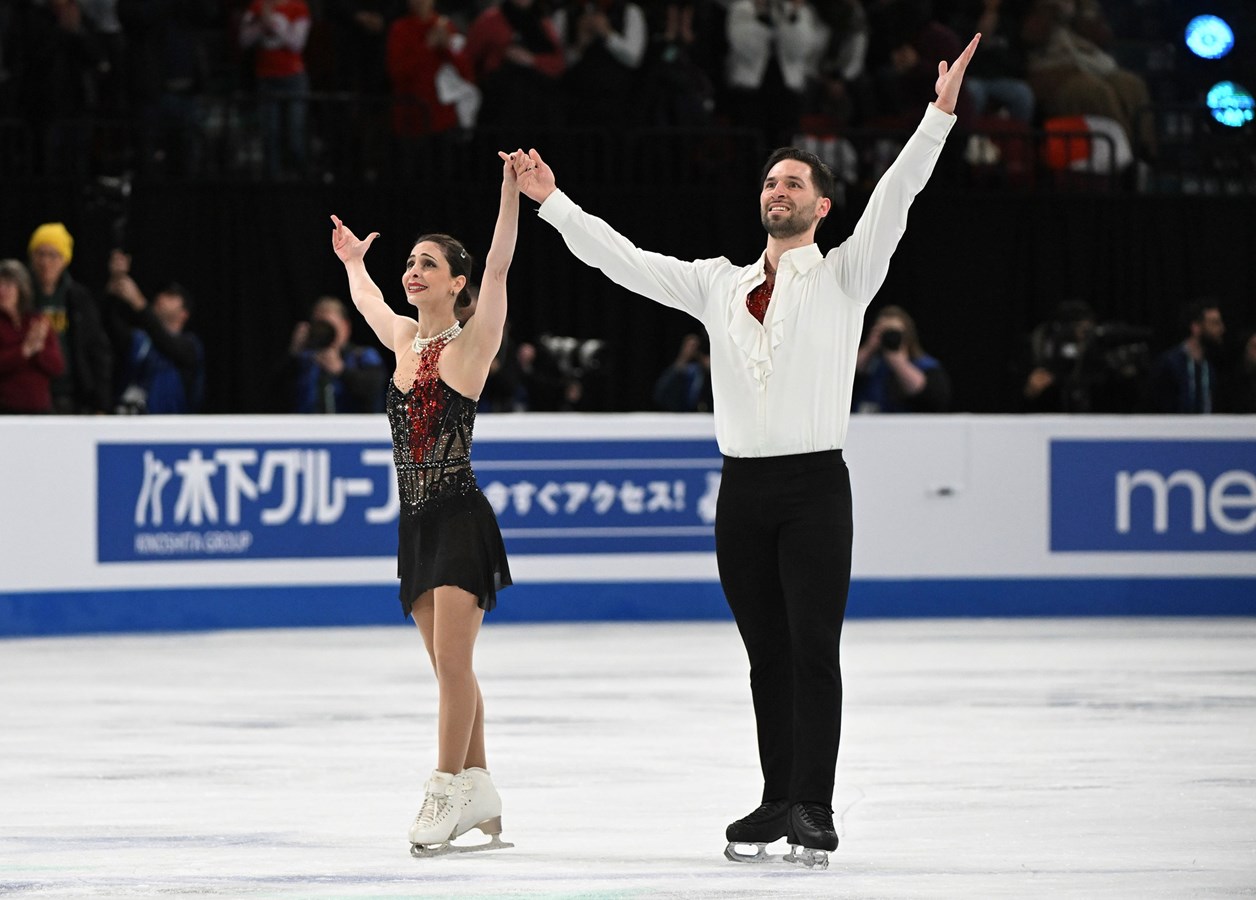 Maxime Deschamps et Deanna Stellato-Dudek couronnés champions du monde