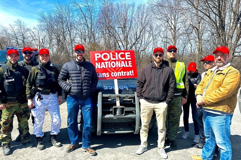 Les policiers de la Sûreté du Québec manifestent à Vaudreuil-Dorion