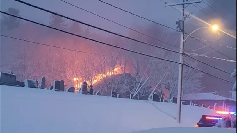 Un commerce de Rigaud est la proie des flammes