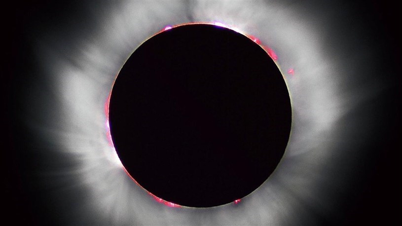 Vivre l'éclipse solaire comme une expérience humaine multisensorielle