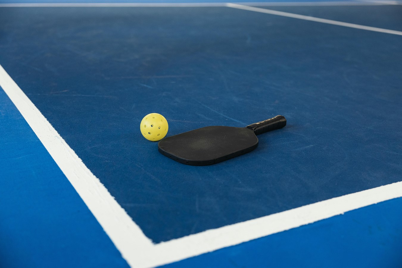 Enjoy tennis and pickleball in Saint-Zotique