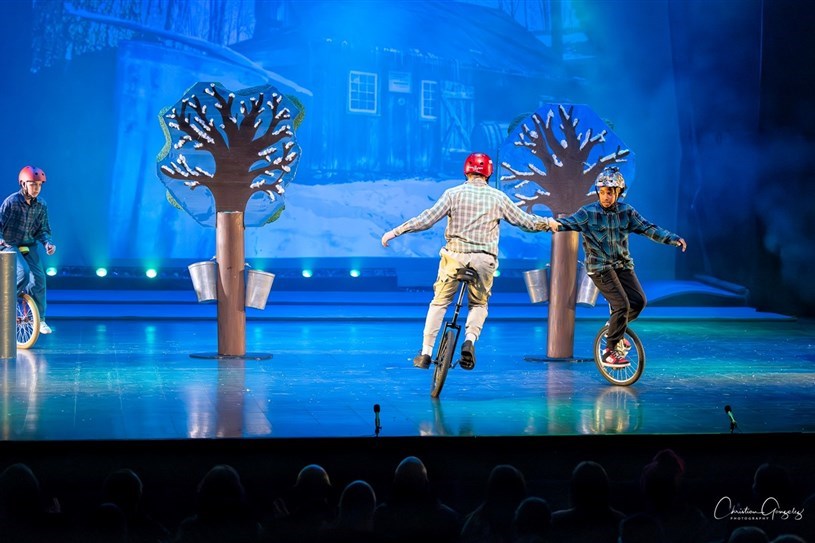 Des numéros spectaculaires pour le 3e spectacle du Festi-Cirque 2024