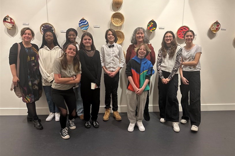 Pour 23 élèves en arts de la Cité-des-Jeunes : lancement de "Mettre les mains à la pâte"
