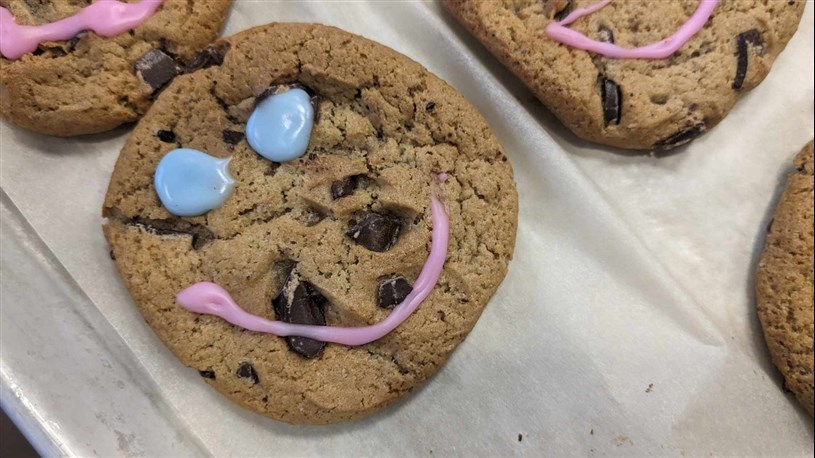 From April 29 to May 5, enjoy a Biscuit Sourire to support the mental health of young people in Suroît