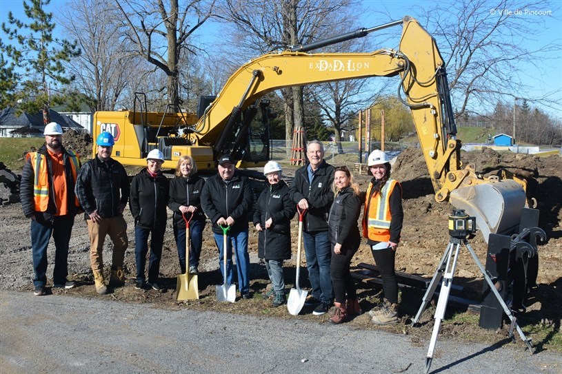 Pincourt begins construction of basketball courts