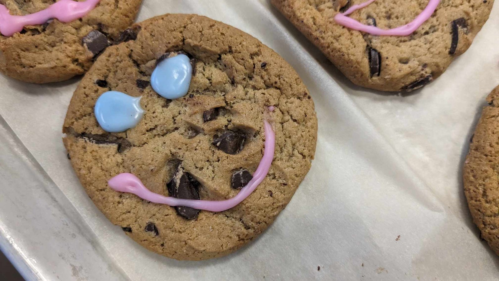 Du 29 avril au 5 mai, on déguste un Biscuit Sourire pour soutenir la santé mentale des jeunes du Suroît