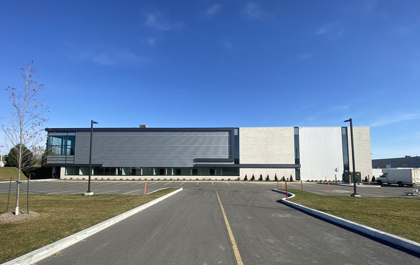 New facilities in Vaudreuil-Dorion for Asmodee Canada 