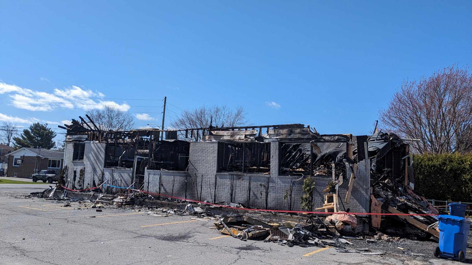Les Coteaux's Deux Frères restaurant is no more