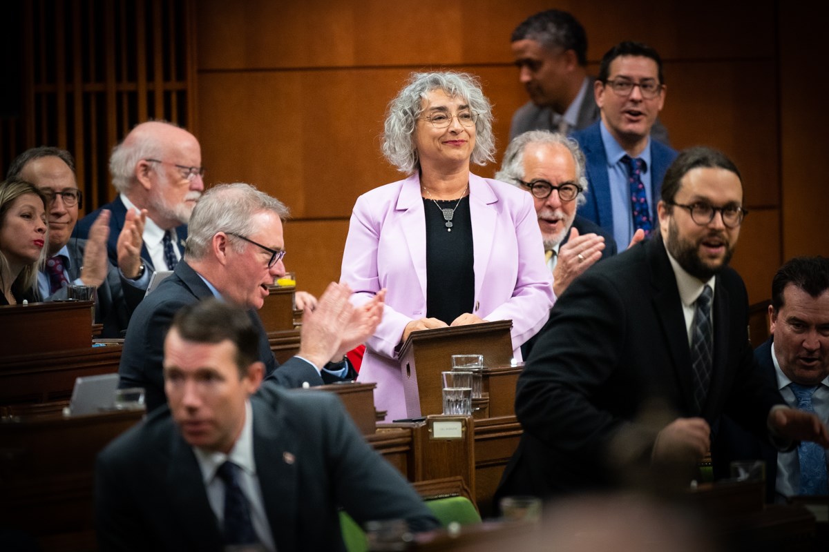 Claude DeBellefeuille déplore l'ouverture du nouveau pipeline Trans Mountain 
