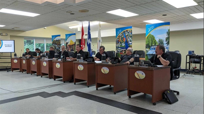Centre sportif Soulanges: Saint-Zotique dit oui à la régie, mais à une condition