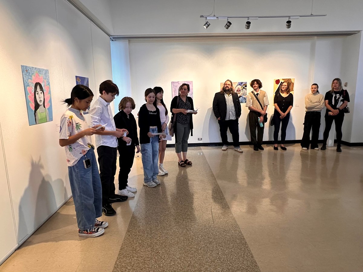 Bibliothèque Armand-Frappier :  exposition sur le rêve par des étudiants en arts visuels 