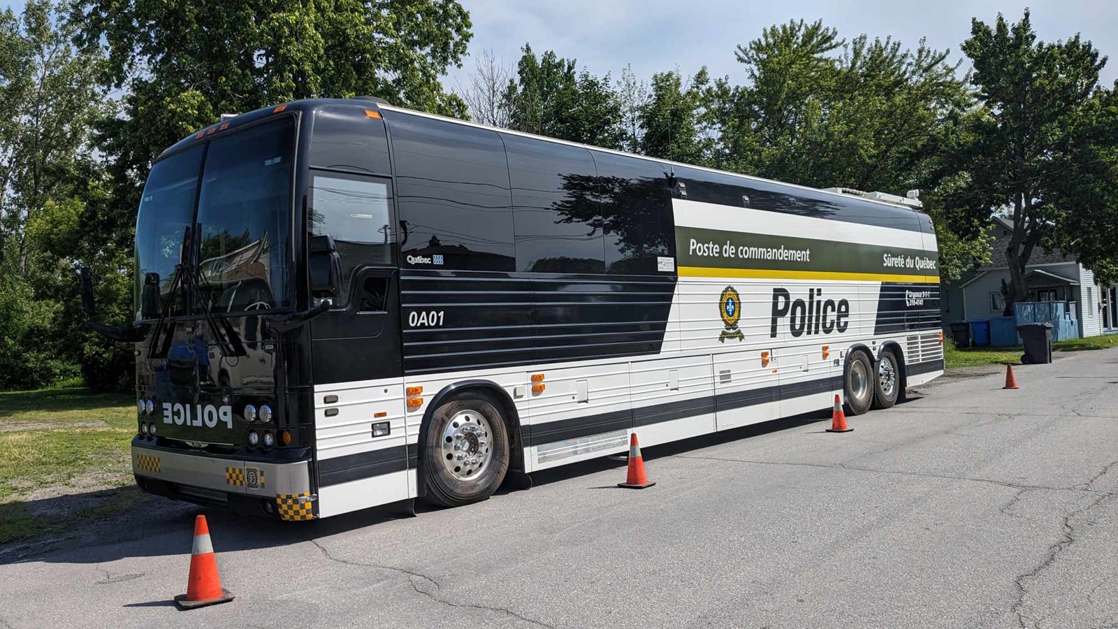 Attempted murder: the SQ deploys its command post to Pointe-des-Cascades