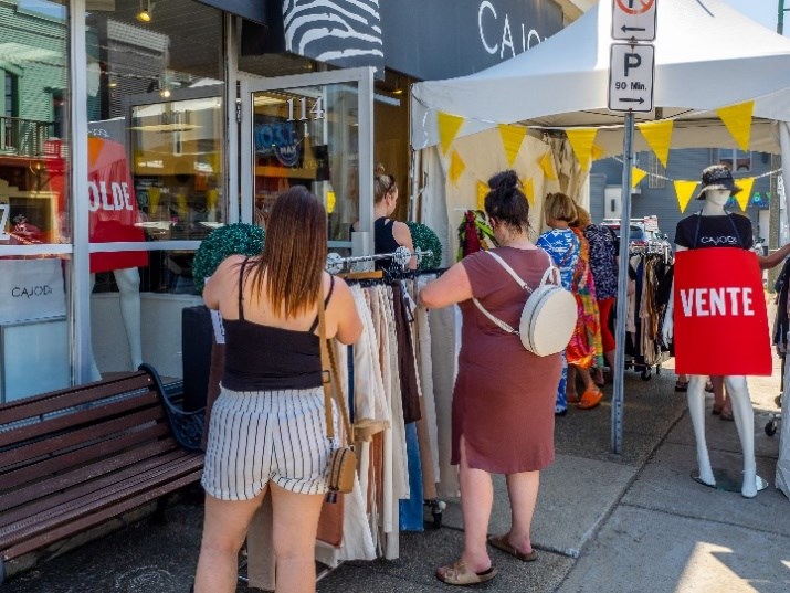 Retour de la Grande vente trottoir à Salaberry-de-Valleyfield 