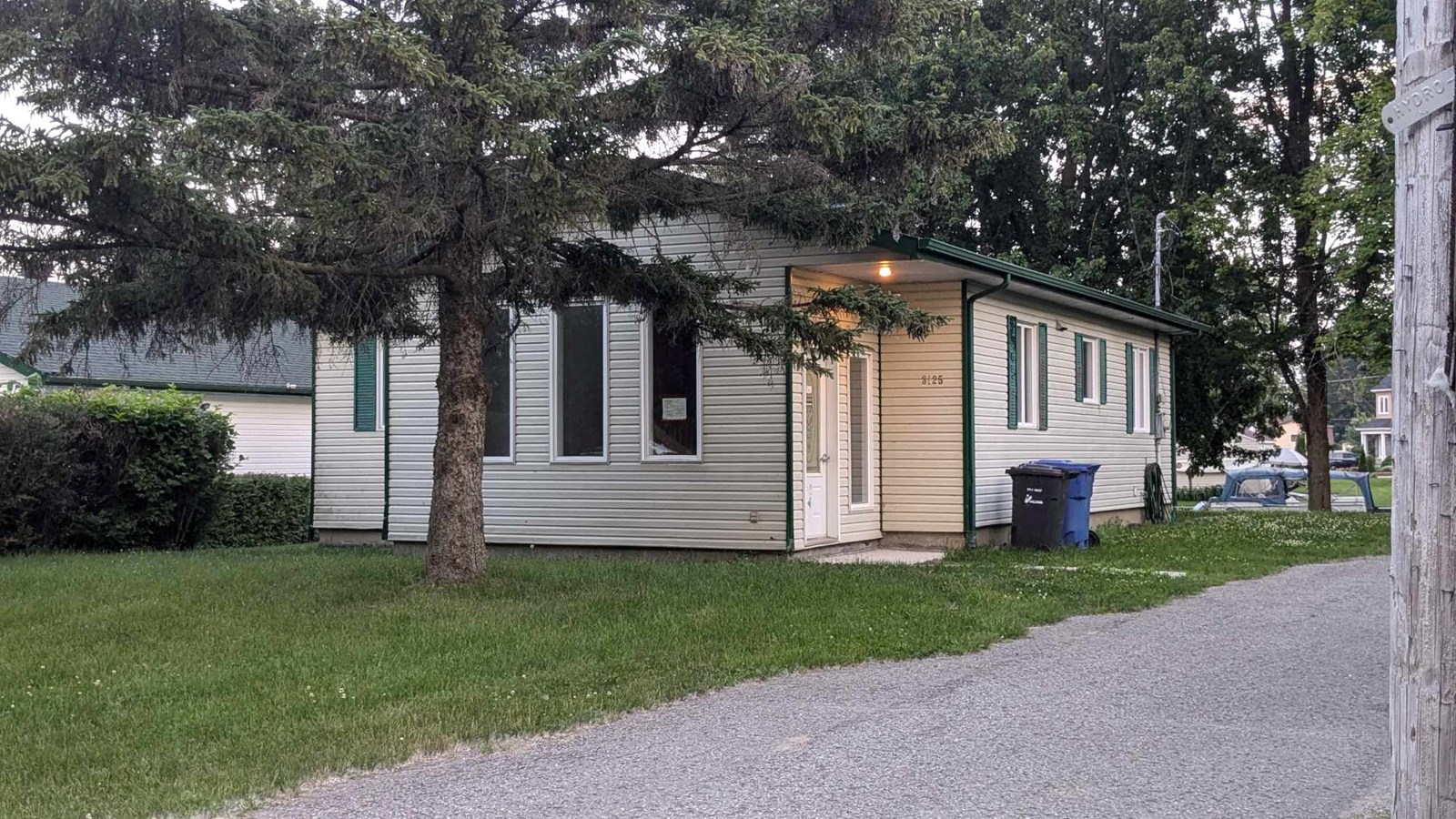 Vente de l'ancien poste de garde de la Garde cotière Canadienne à Saint-Zotique