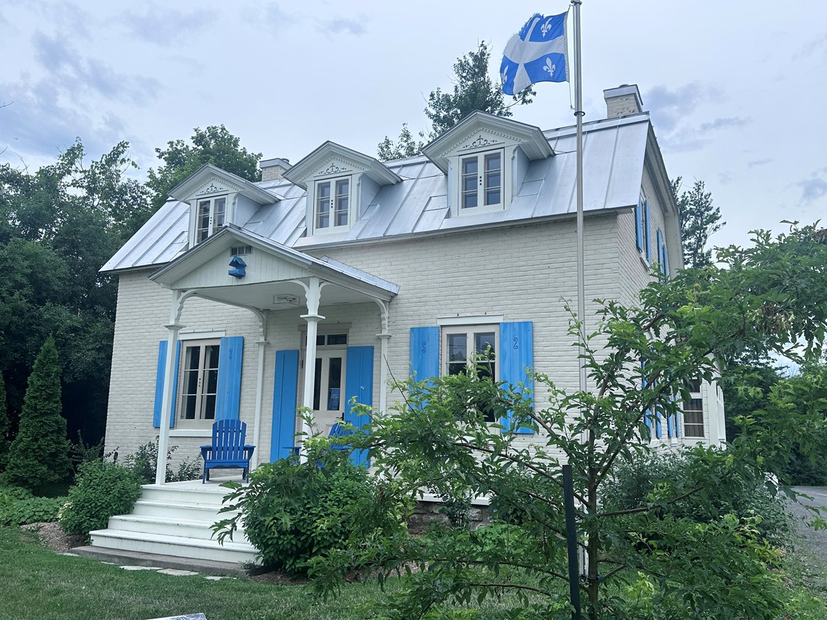 La saison estivale s'amorce à la Maison Félix-Leclerc avec Lyne Cadieux