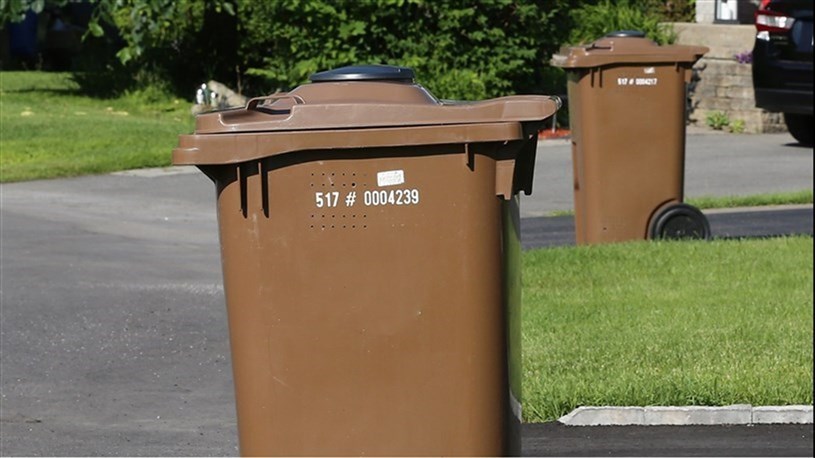 Des nouvelles capsules vidéo humoristiques pour jaser de matières organiques