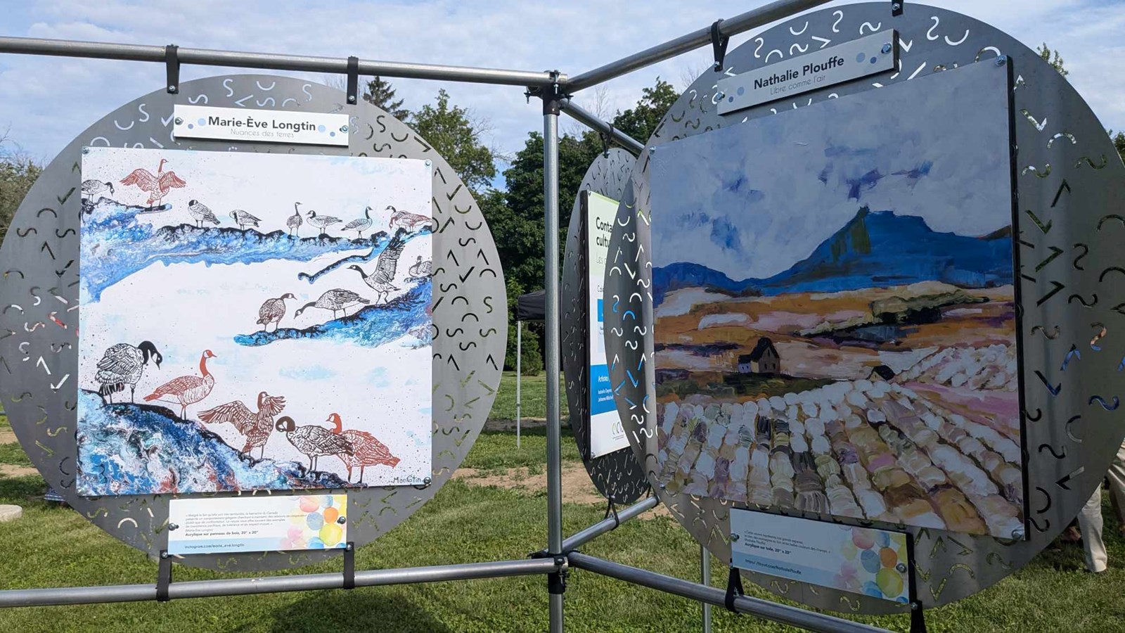 Two travelling exhibitions come to Vaudreuil-Dorion, Saint-Zotique, L'Île-Perrot and Rigaud this summer