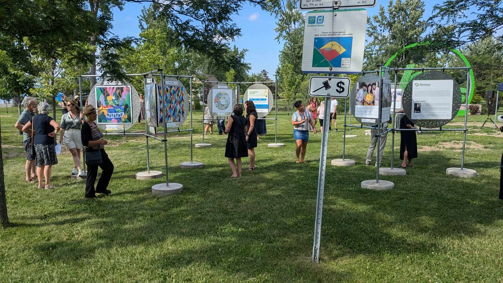 Two travelling exhibitions come to Vaudreuil-Dorion, Saint-Zotique, L'Île-Perrot and Rigaud this summer