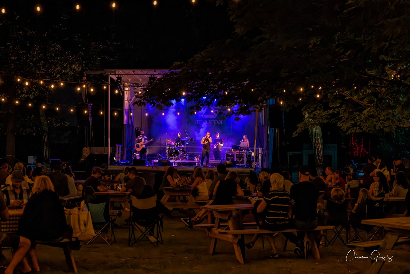 Une première soirée réussie pour le Festival Artefact