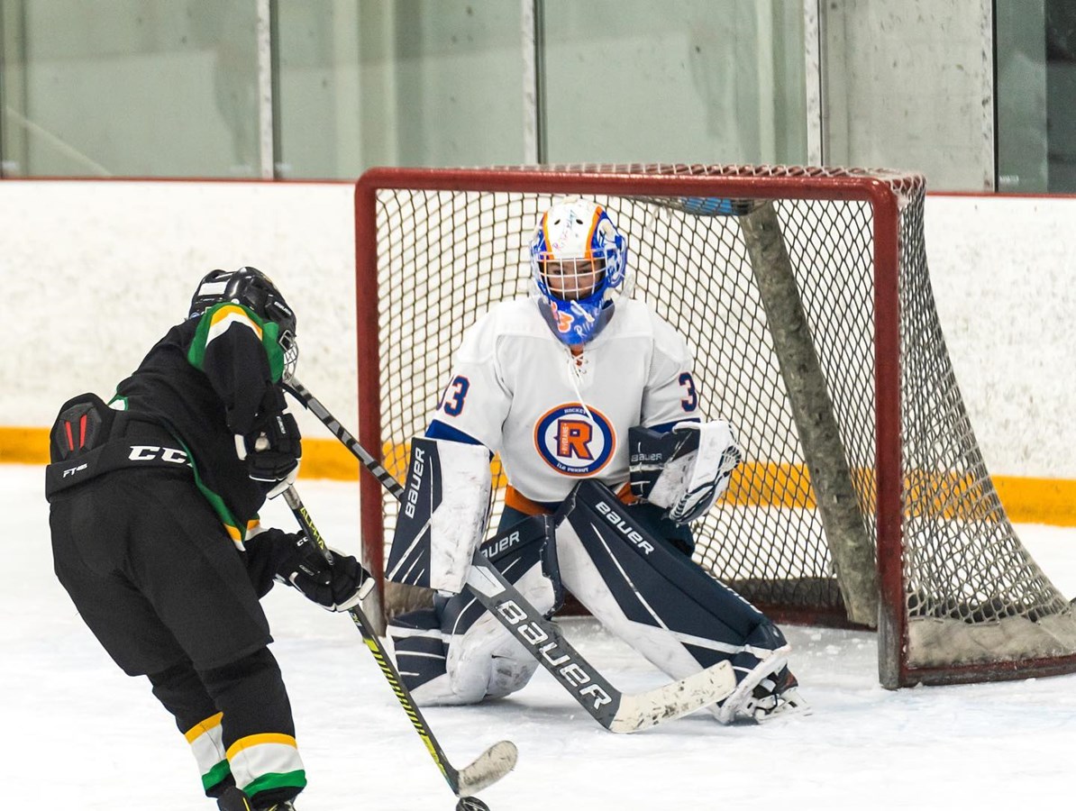 Île-Perrot's young hockey players penalized?