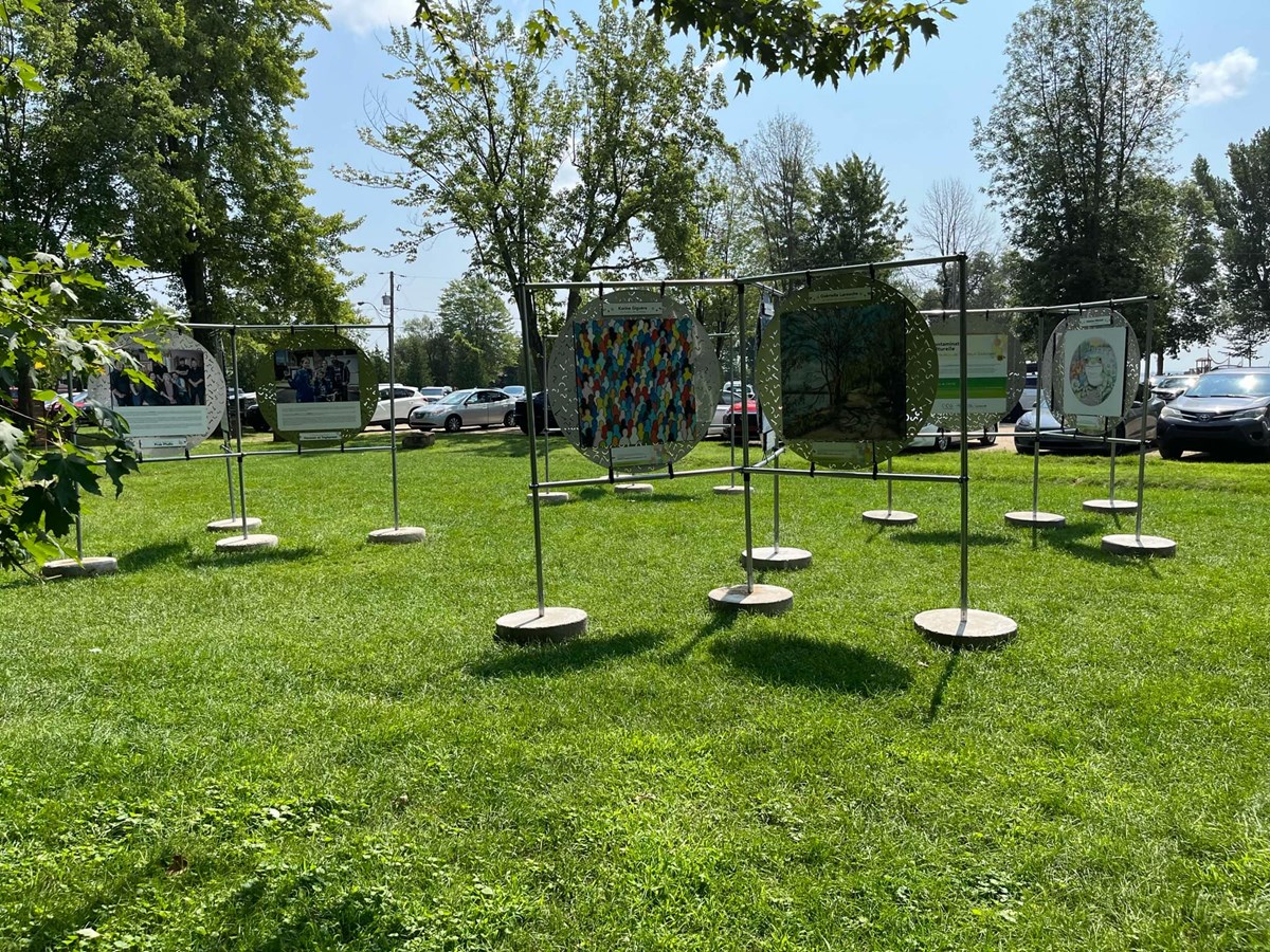 Une exposition à ciel ouvert à la Plage de Saint-Zotique
