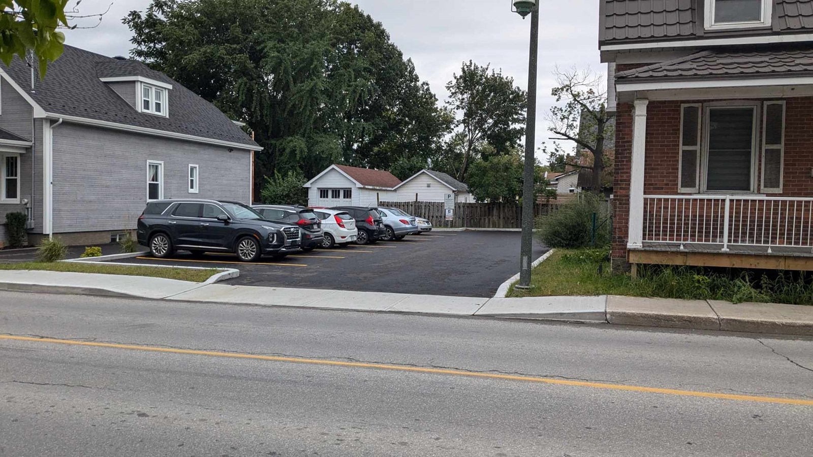 Le Cégep s'est porté acquéreur du stationnement situé au 114 chemin Larocque