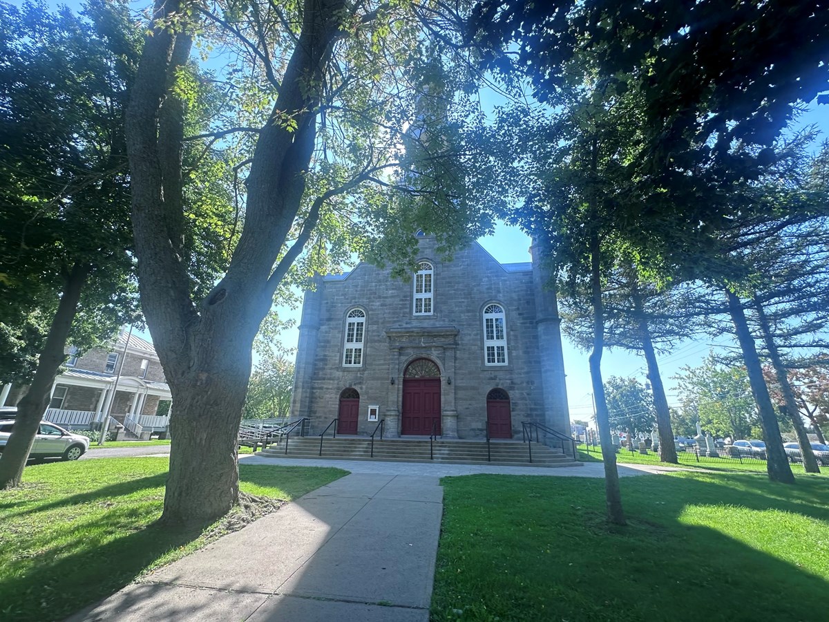 L'église de Saint-Michel de Vaudreuil : un joyau dans la région