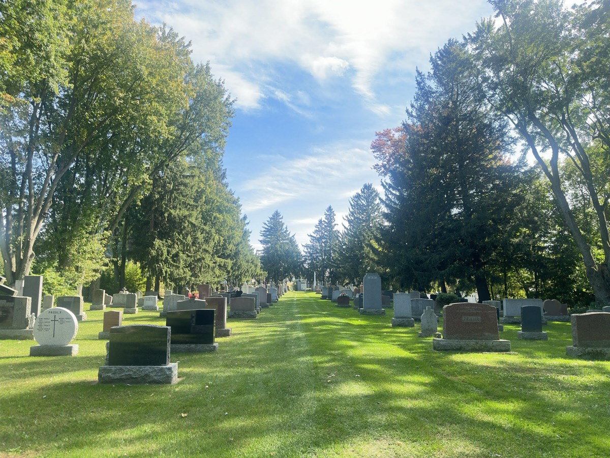 Le cimetière de l'église de Saint-Télesphore