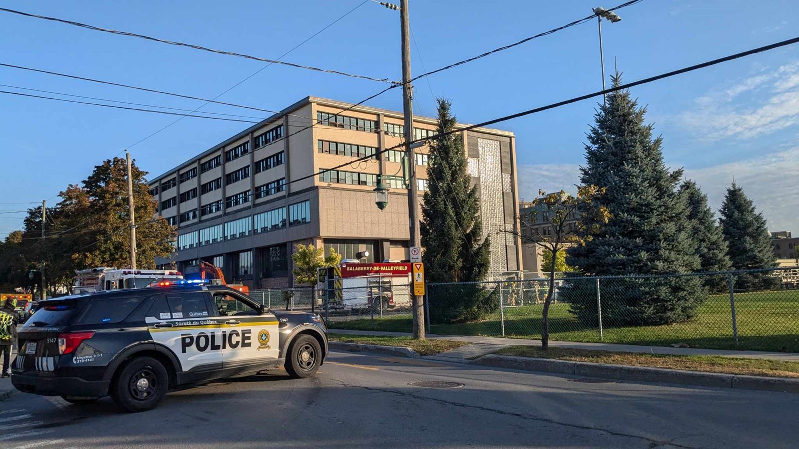 Cégep de Valleyfield: Employee stabbed