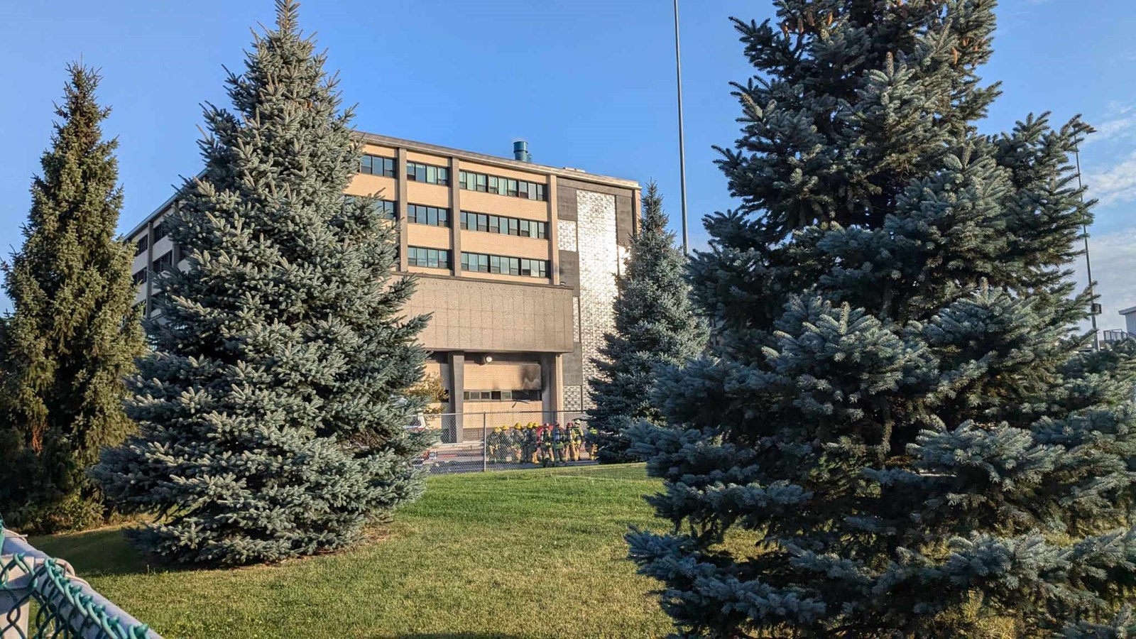 Cégep de Valleyfield: Employee stabbed
