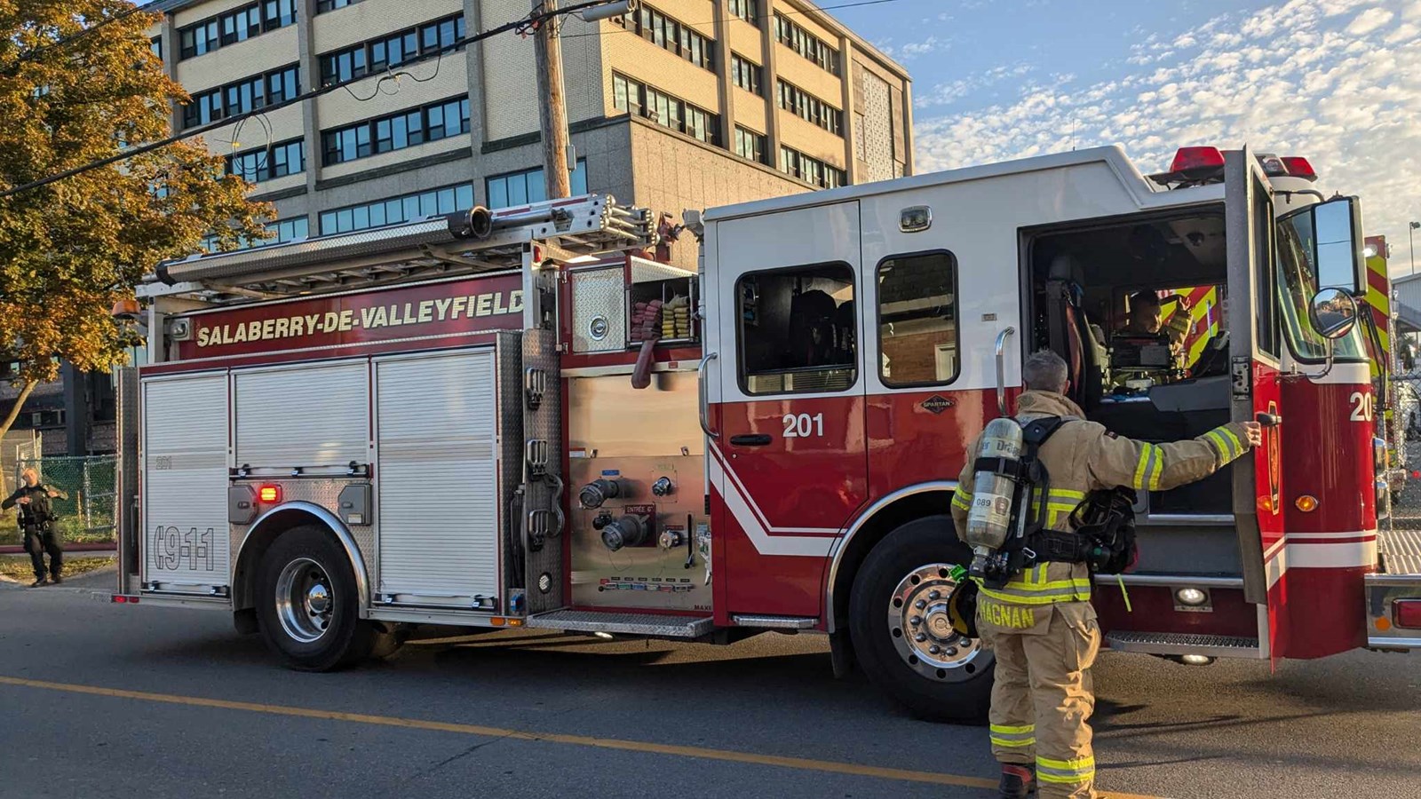 Cégep de Valleyfield: une trentaine de pompiers étaient sur place