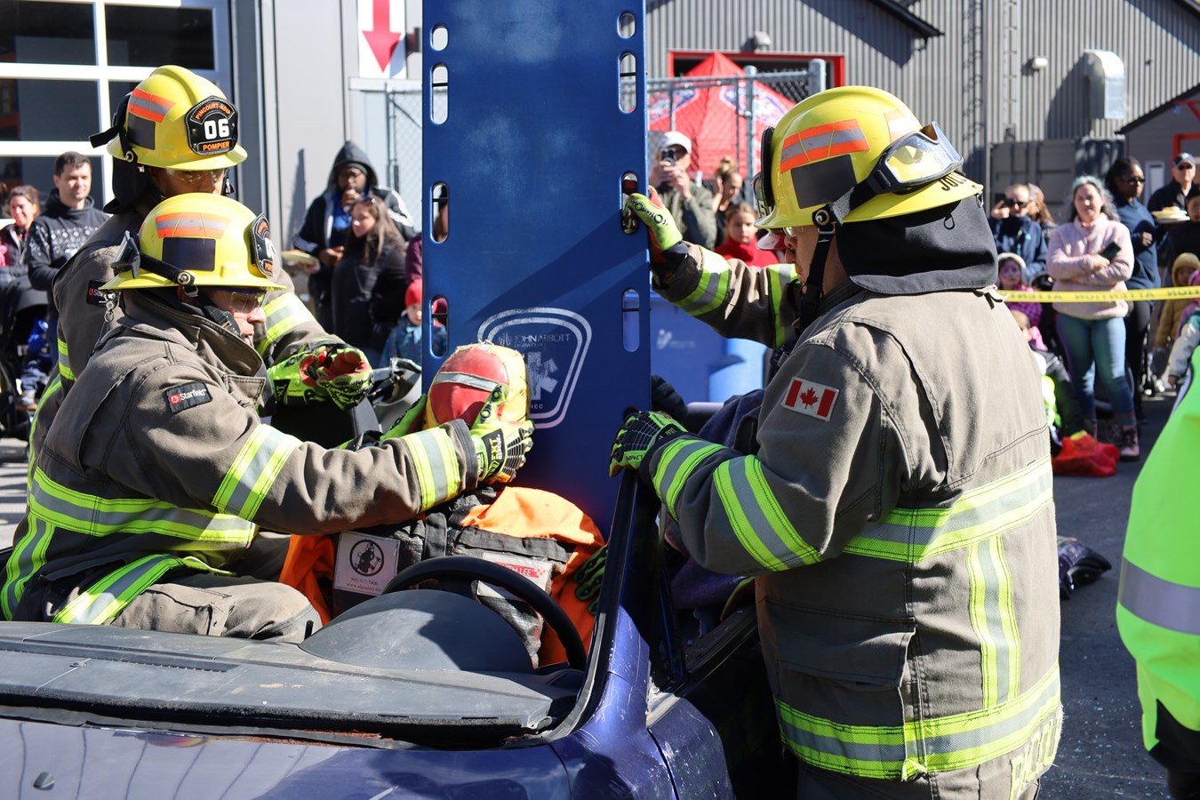 Pincourt and Les Cèdres fire stations welcome visitors