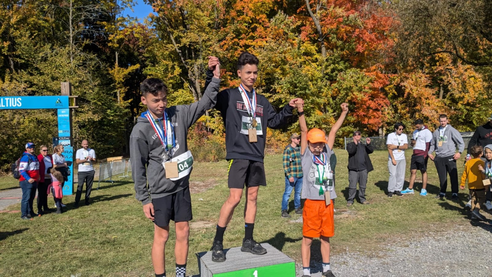 In the children's category, the winners in the men's category were: Ludovic Lapointe in third place. Brothers Liam and Noah Truong took 2nd and 1st place respectively