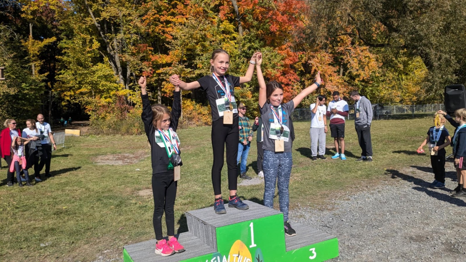 In the girls' children's category, the podium was occupied by: in third place: Juliette Montpetit, in second place: Stella Fournier and in first place: Charlotte Montpetit