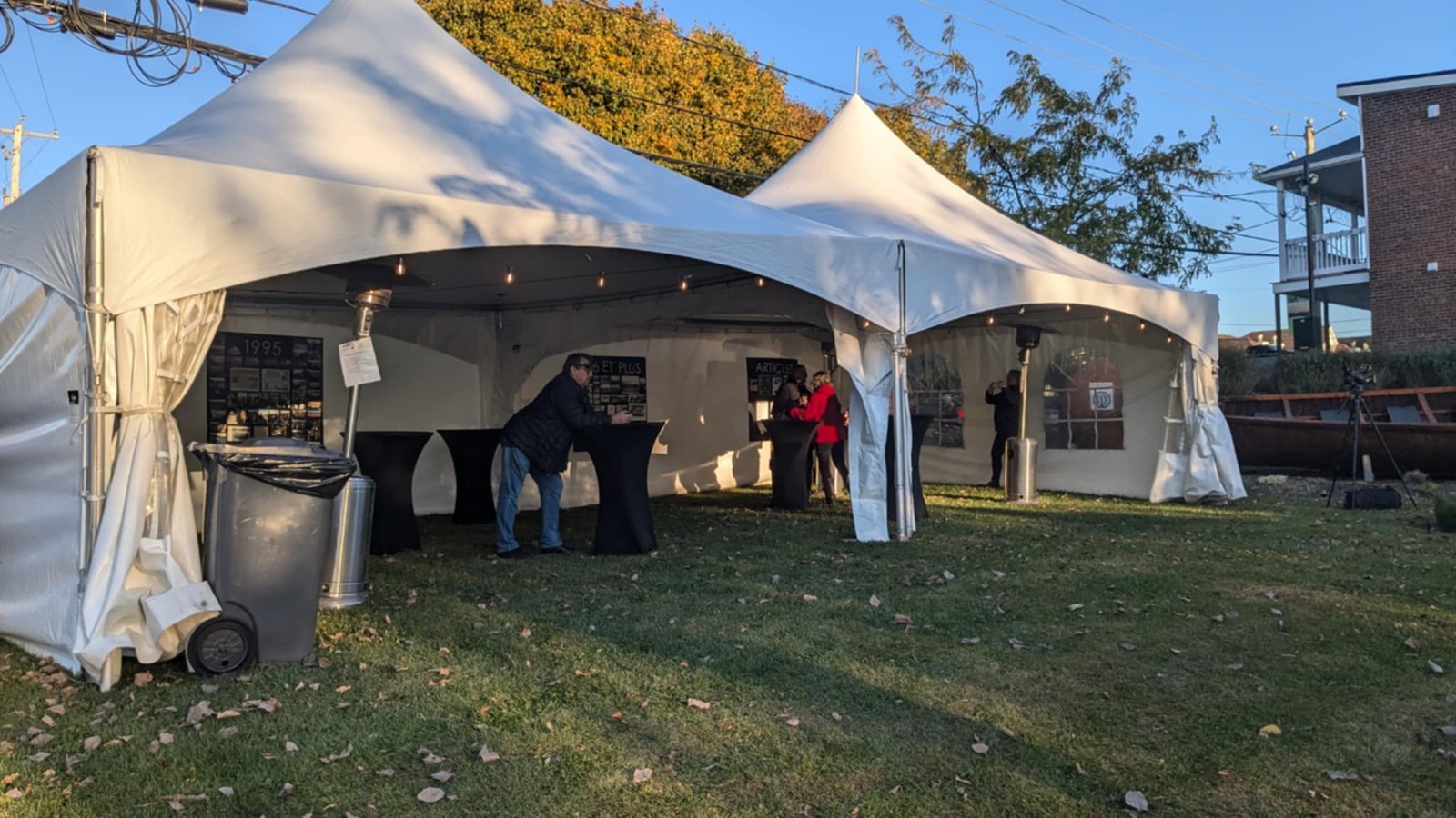 Les Cèdres celebrates the 40th anniversary of its big canoe