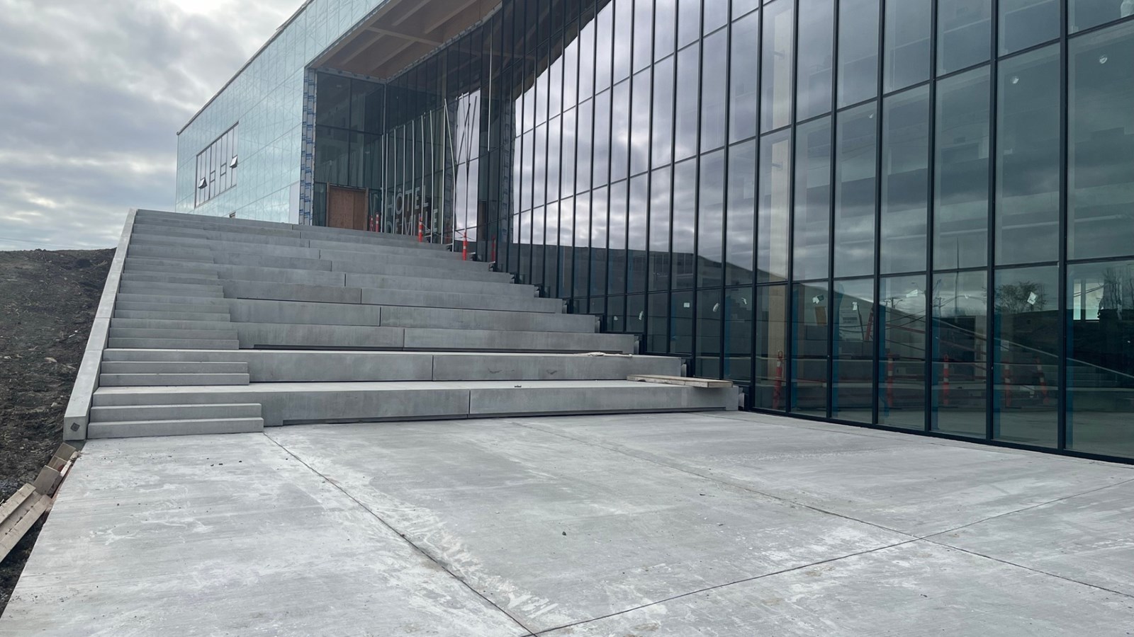 Vaudreuil-Dorion's municipal hub is taking shape