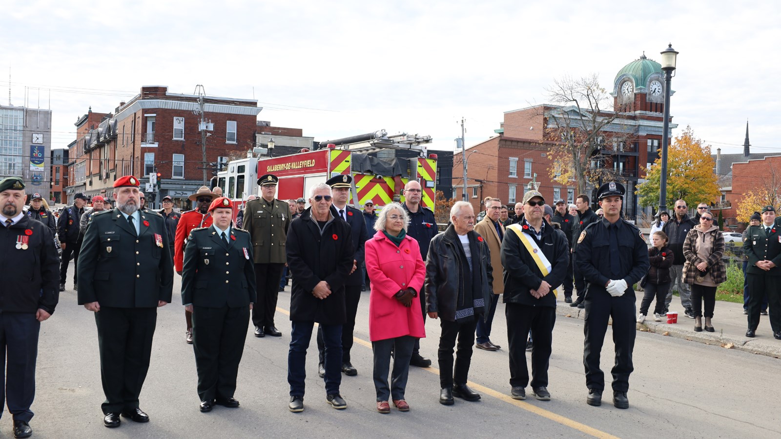 Retour en images sur la cérémonie du Jour du Souvenir à Salaberry-de-Valleyfield