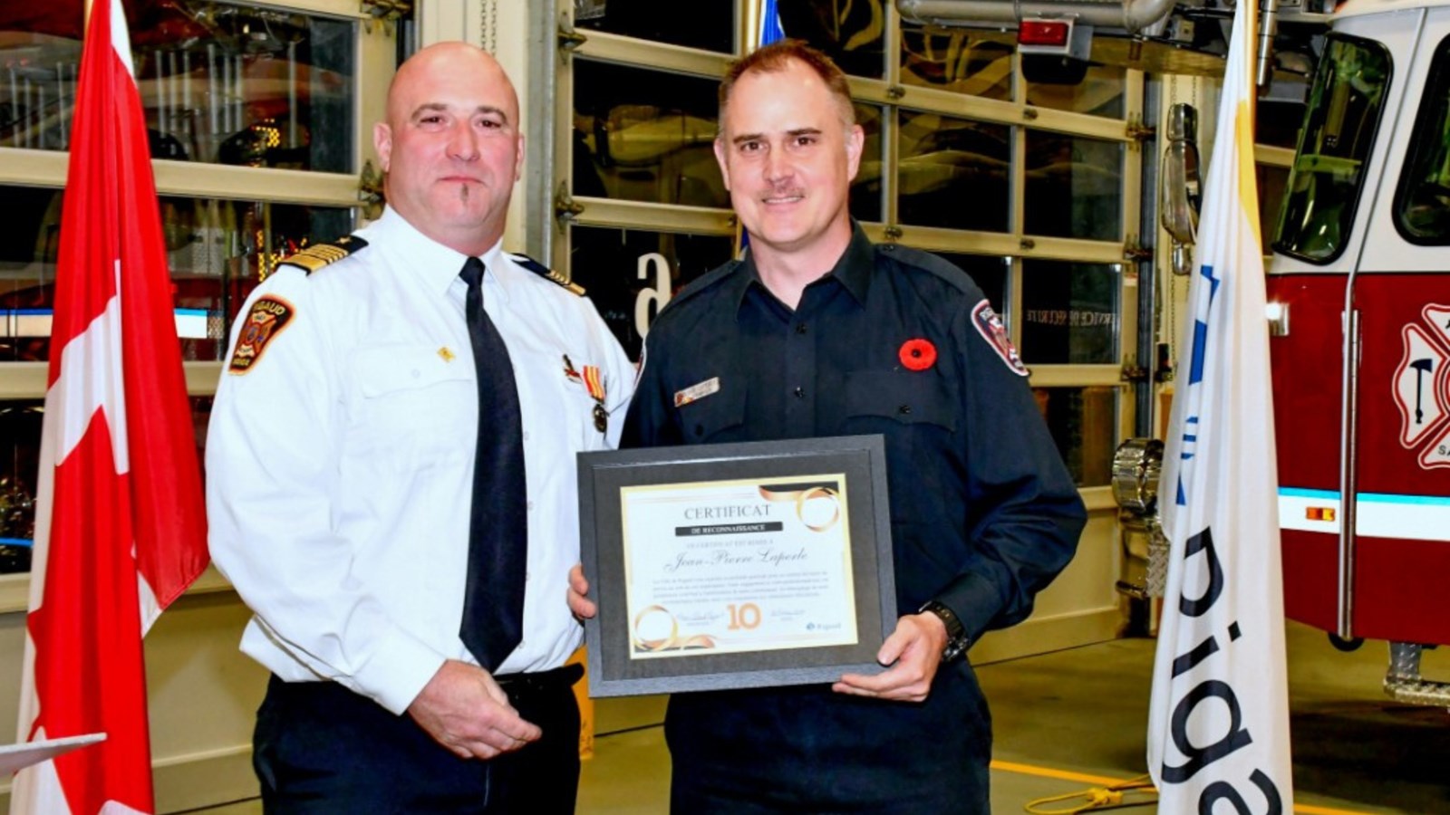 Hommage à trois pompiers de Rigaud pour services distingués