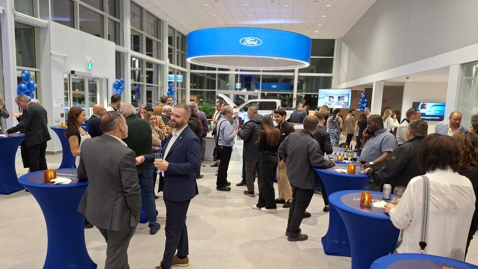A festive official opening for Ford Île-Perrot 