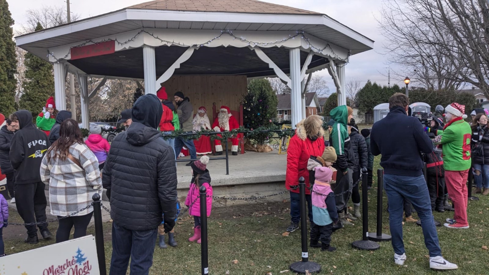 Retour en images sur le Marché de Noël de Coteau-du-Lac