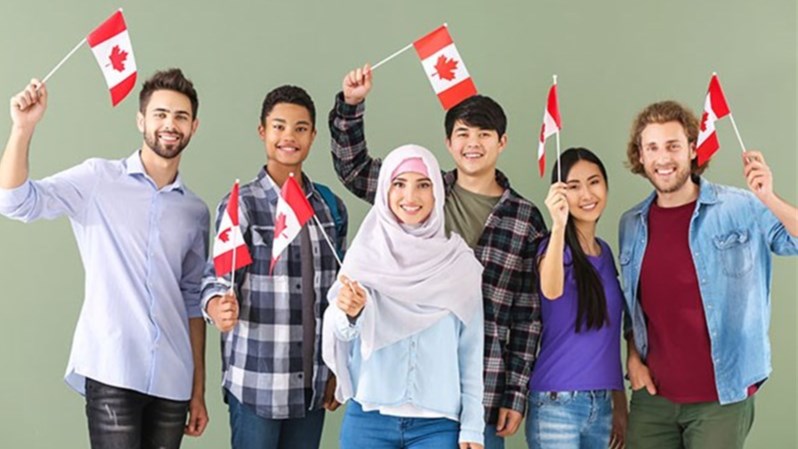 Immigration et affaires : Choisir qui reste et qui repart