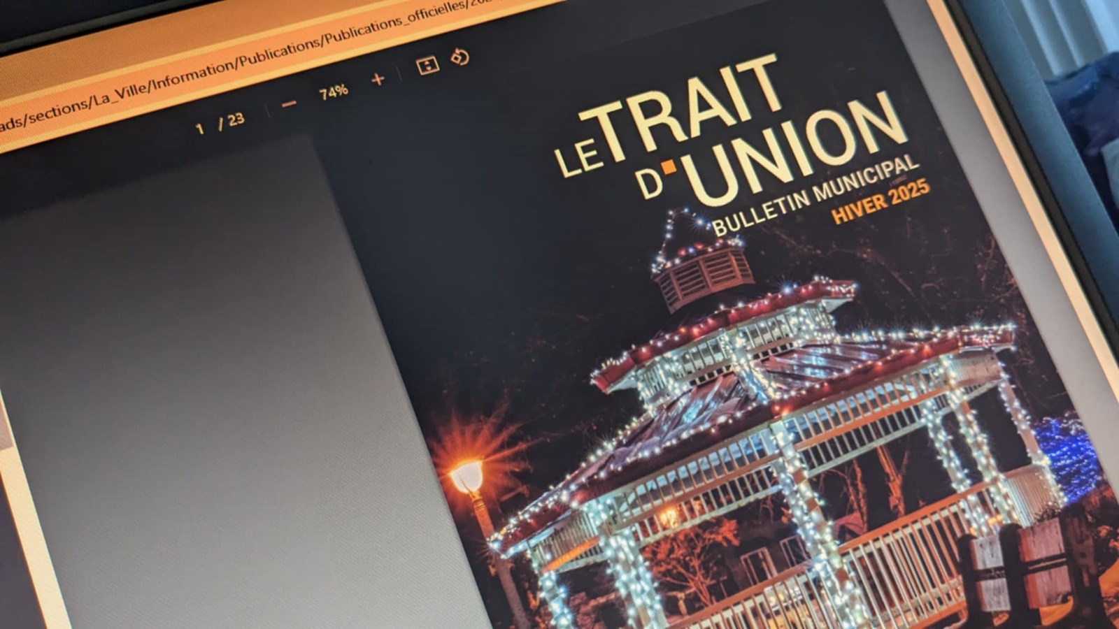 Distribution exceptionnelle du bulletin municipal Le Trait d'union