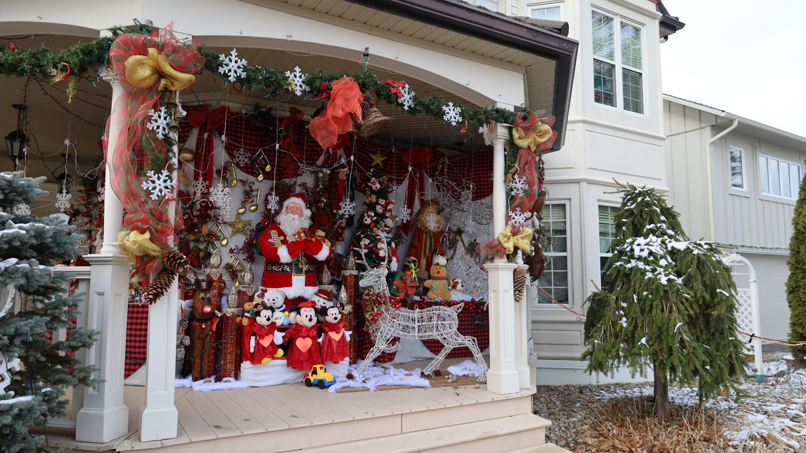 Coteau-du-Lac: répandre la magie de Noël avec un décor féérique