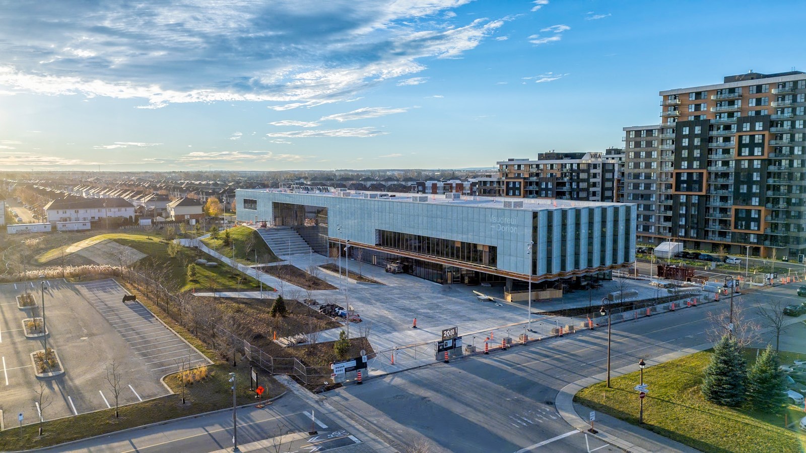 Vaudreuil-Dorion's Pôle municipal
