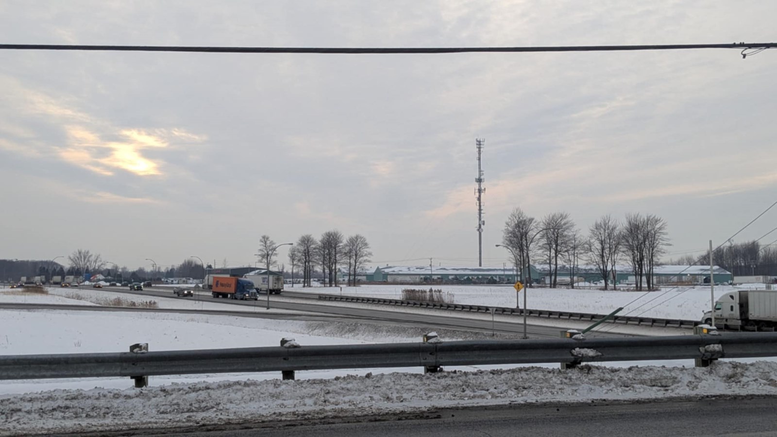 Entrave sur l'autoroute 20 à Coteau-du-Lac du 4 au 6 février