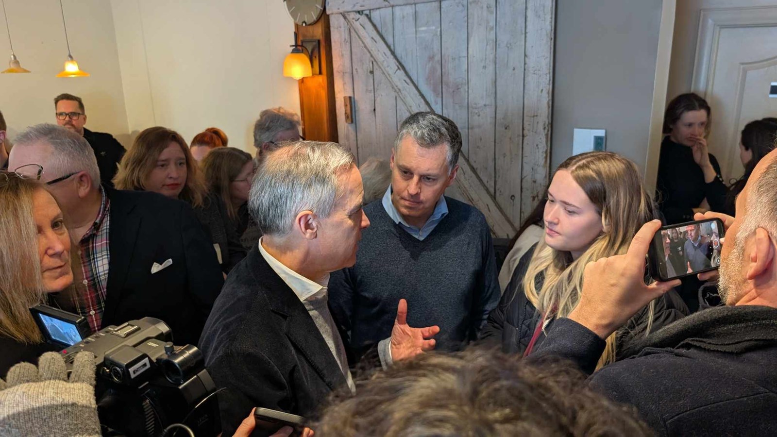 Mark Carney's visit to Vaudreuil-Soulanges in pictures 
