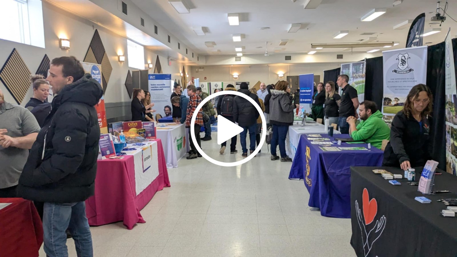EN VIDÉO | Le premier Salon Emplois de qualité bat son plein à Coteau-du-Lac