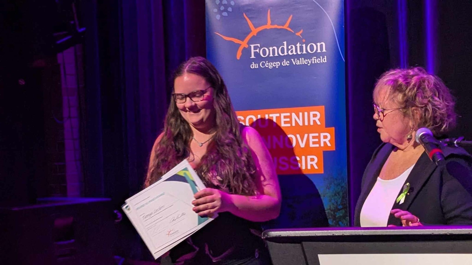 Bélair and Gingras Bursary
Winners: Tanya Leclerc (left) and Constance Coupal (absent) 