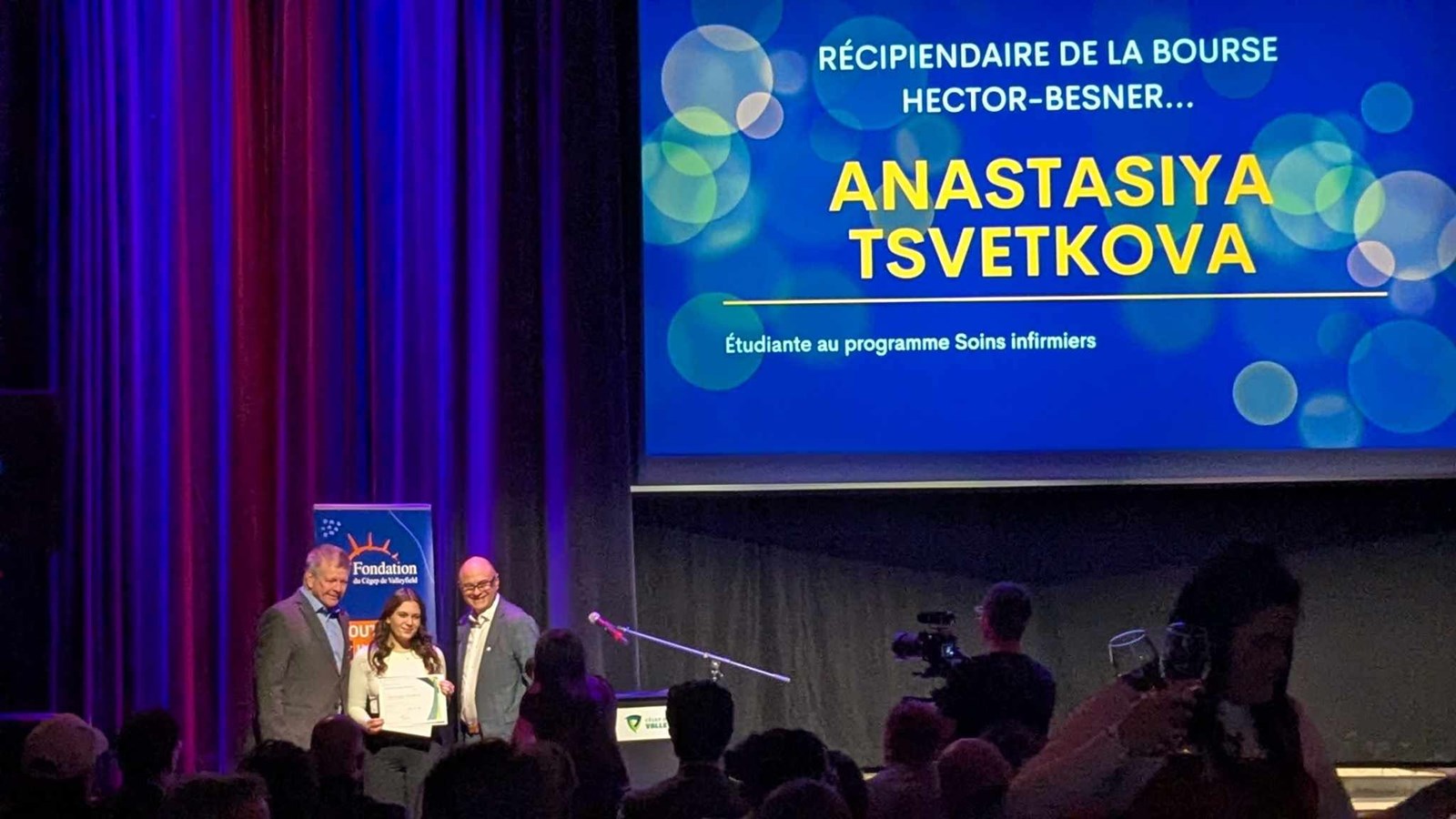 Bourse Hector Besner
Gagnante : Anastasiya Tsvetkova  